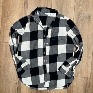 Old Navy Monochrome Black and White Plaid Classic Shirt Button Down Small